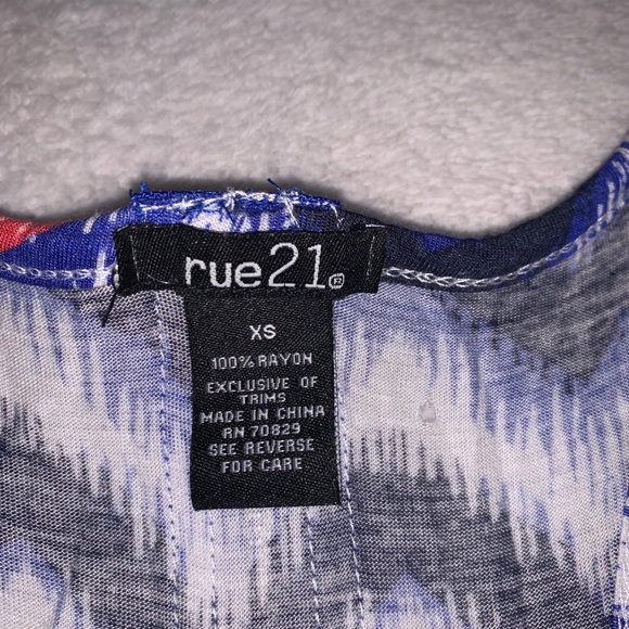 Cute Tank Top - Picture 3 of 3